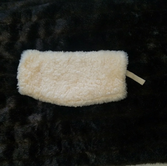 Sheepskin Hand Muff Clutch Purse - Picture 1 of 5